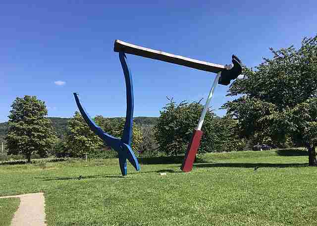 Claes Oldenburg Claes Oldenburg